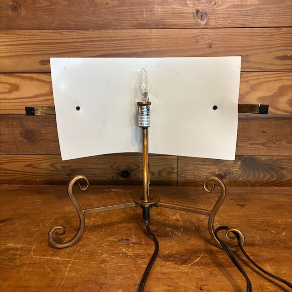 Stunning Lighted Christmas Plate - Picture 4 of 6